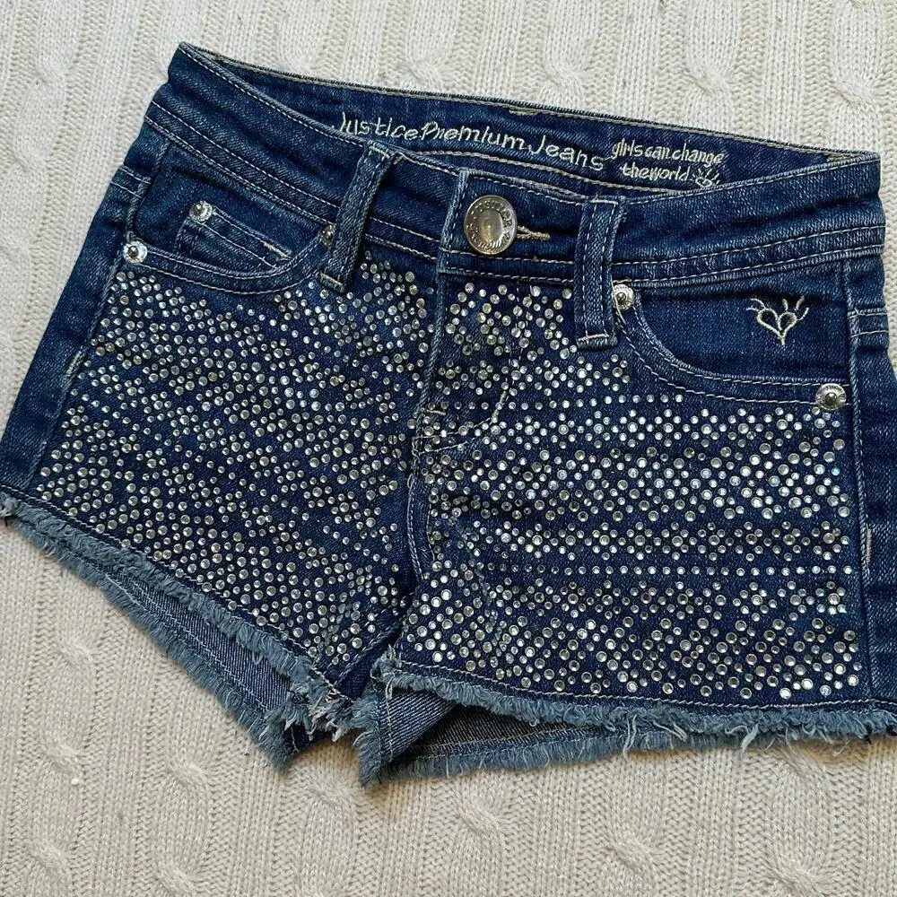 Rhinestone Denim Shorts sz 6 Jean Shorts embellished